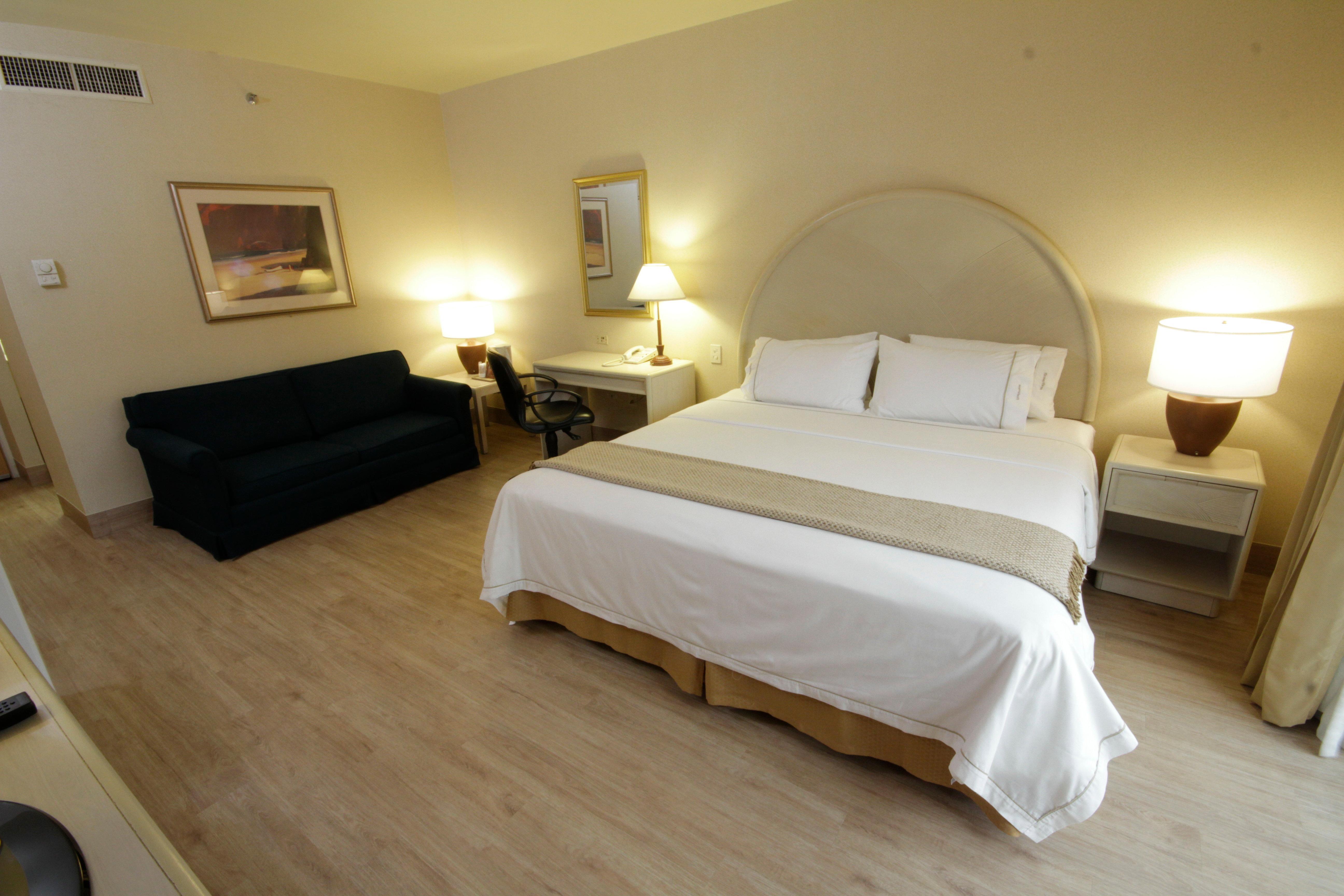 Holiday Inn Express Torreon By Ihg Екстер'єр фото